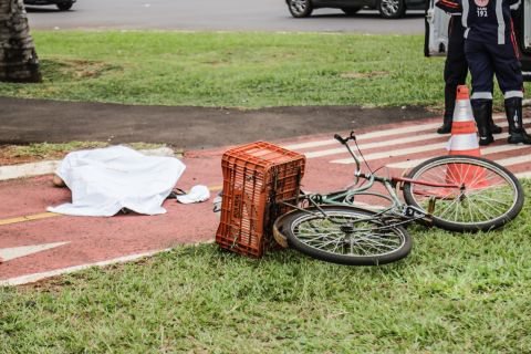 ciclista_morto_XeITpCm_widelg