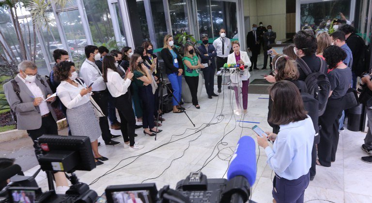 tereza_cristina_coletiva_widelg