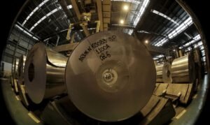 2022-04-01t130352z_1_lynxnpei301xq_rtroptp_4_macro-pmi-industria