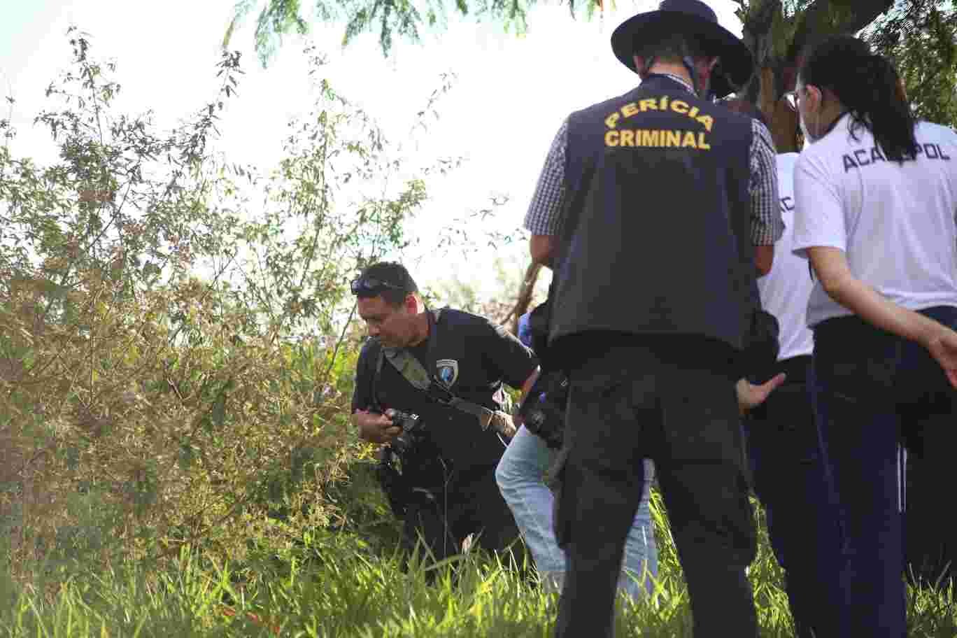 achado-de-cadaverHenrique-Arakaki-7