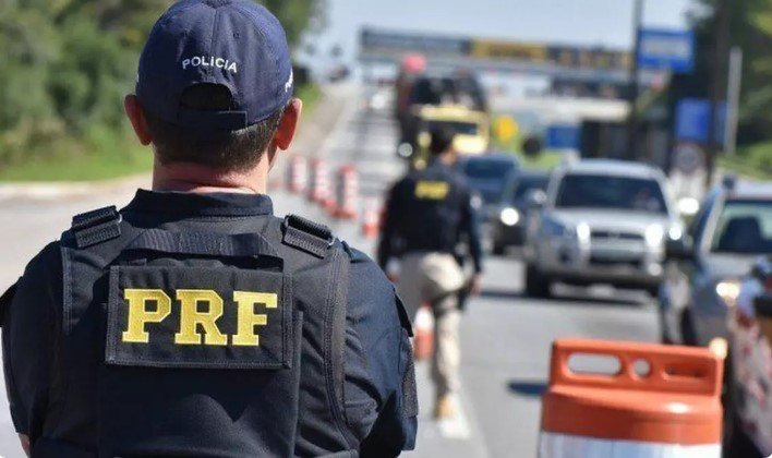 Justiça derruba decisão que impede atuação da PRF fora de rodovias