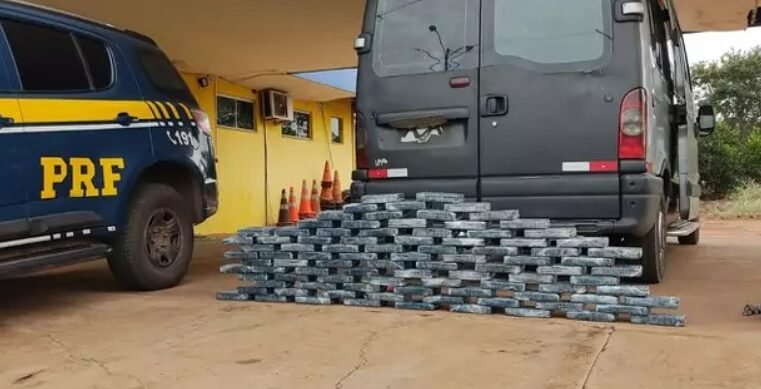 Polícia apreende cocaína avaliada em R$ 18 milhões