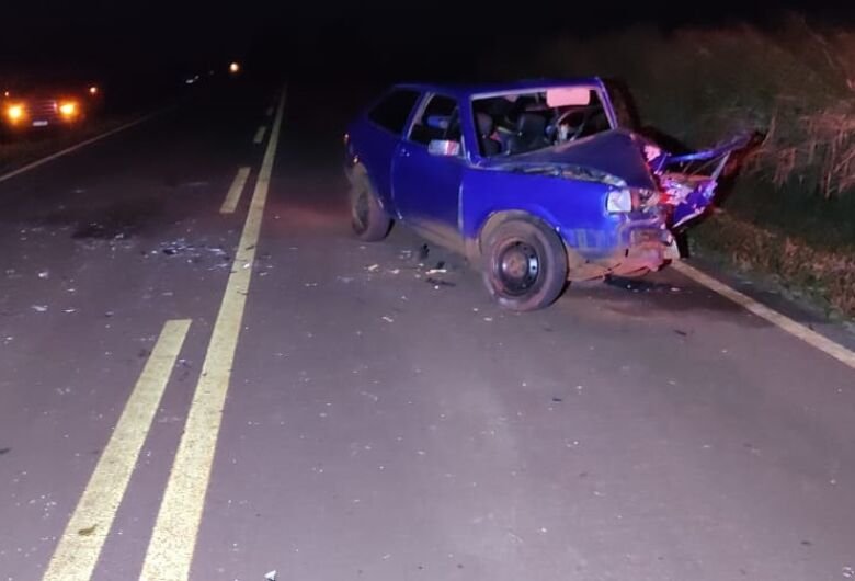 Homem morre em acidente com colisão frontal na MS-156