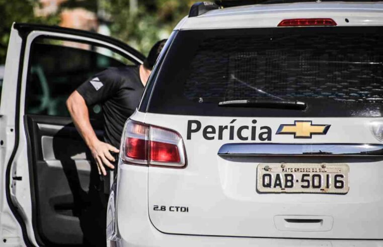 Caminhoneiro é encontrado morto com a cabeça presa no motor após falha no veículo em MS