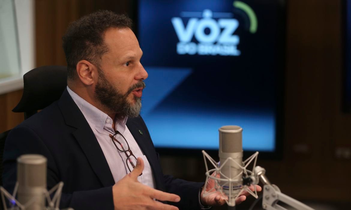 voz_do_brasil_0308221295