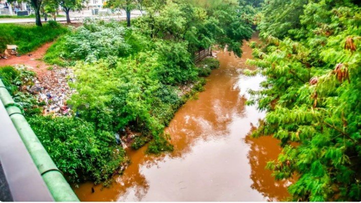 Corpo de mulher é encontrado debaixo de ponte sobre o Córrego Anhanduí em Campo Grande