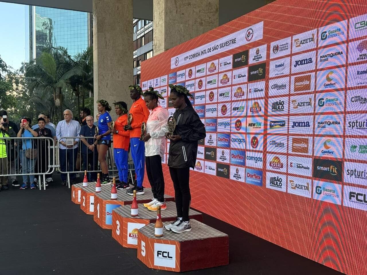 fe5b026882f7bee4b787193bfa831915ba82109c