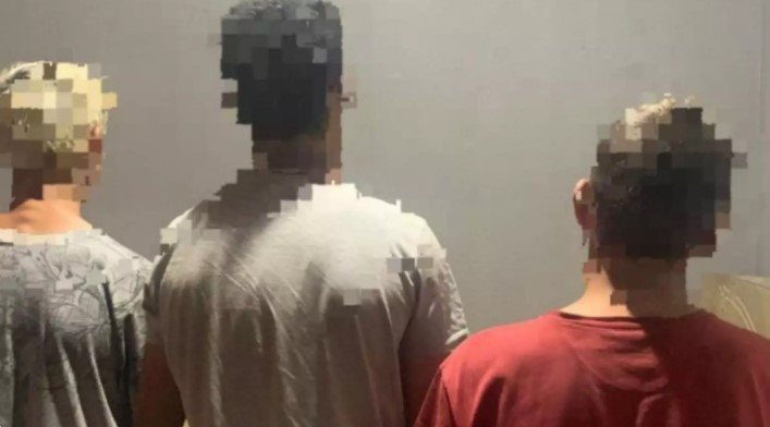 Três adolescentes são apreendidos por incendiar escola na fronteira de MS