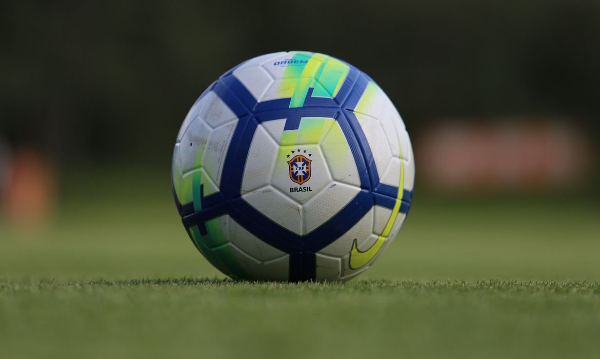bola_gramado