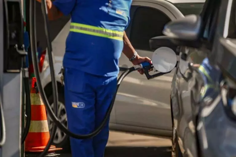 Postos-de-gasolina-ronda-precos-Marcos-Erminio-5_Easy-Resize.com_-768x511.jpg