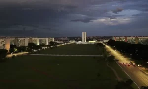 brasilia_esplanada_drone_0416202221_2-768x460.jpg (1)
