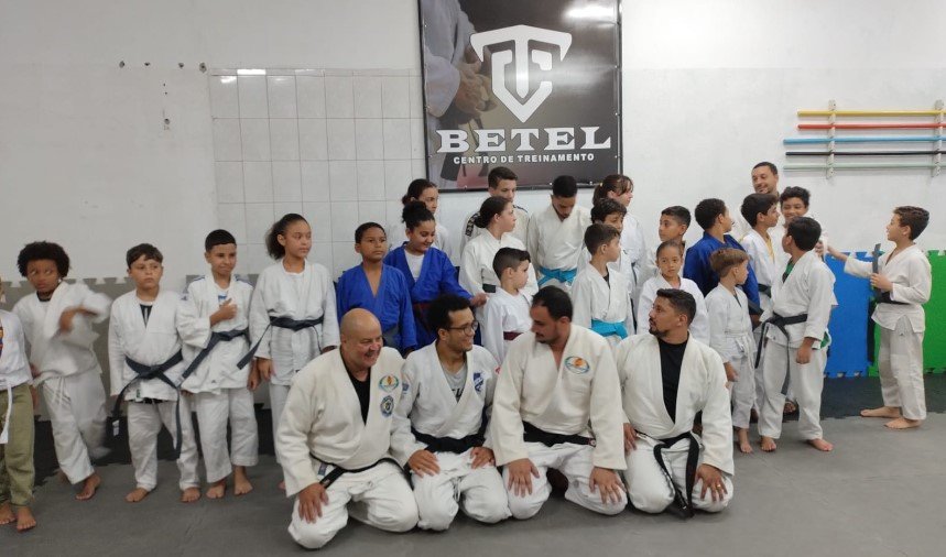 Captura de tela 2023-11-30 203749