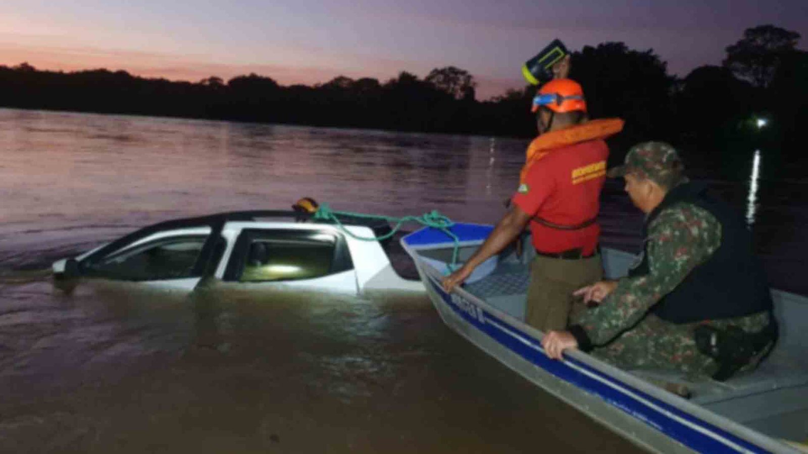 carro-rio-taquari-Foto-PC-de-Souza-2