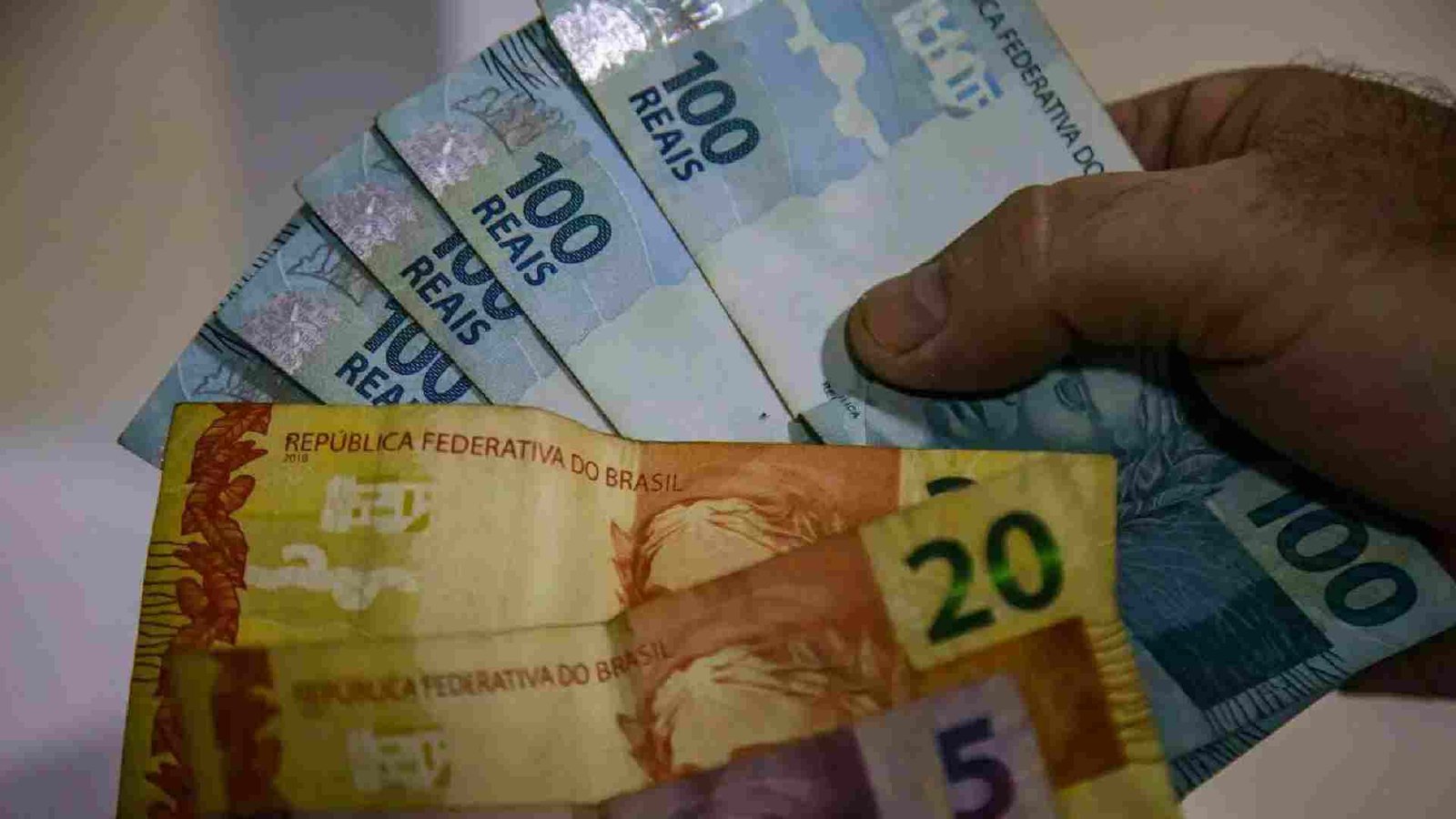 Novo-Projeto-2023-12-31T082028.042
