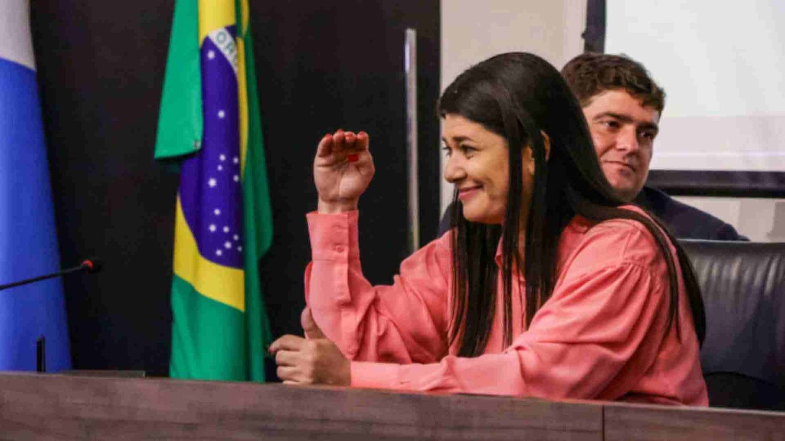 Novo-Projeto-2024-02-01T142008.570