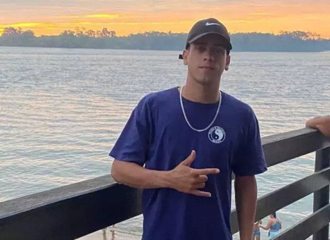jovem-morre-no-hospital-apos-cair-do-telhado-em-tentativa-de-pegar-pipa-1724340123978-thumb