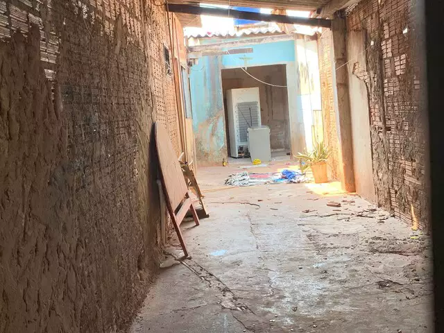 1r4xnofzj4ek0