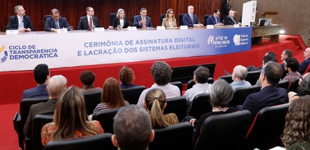 c2f98374-2de7-427b-bc37-a62e35516232