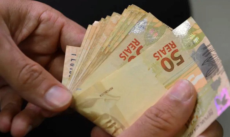 quase-1-milhao-de-pessoas-tem-mais-de-r-1-mil-para-receber-17262305385411-thumb