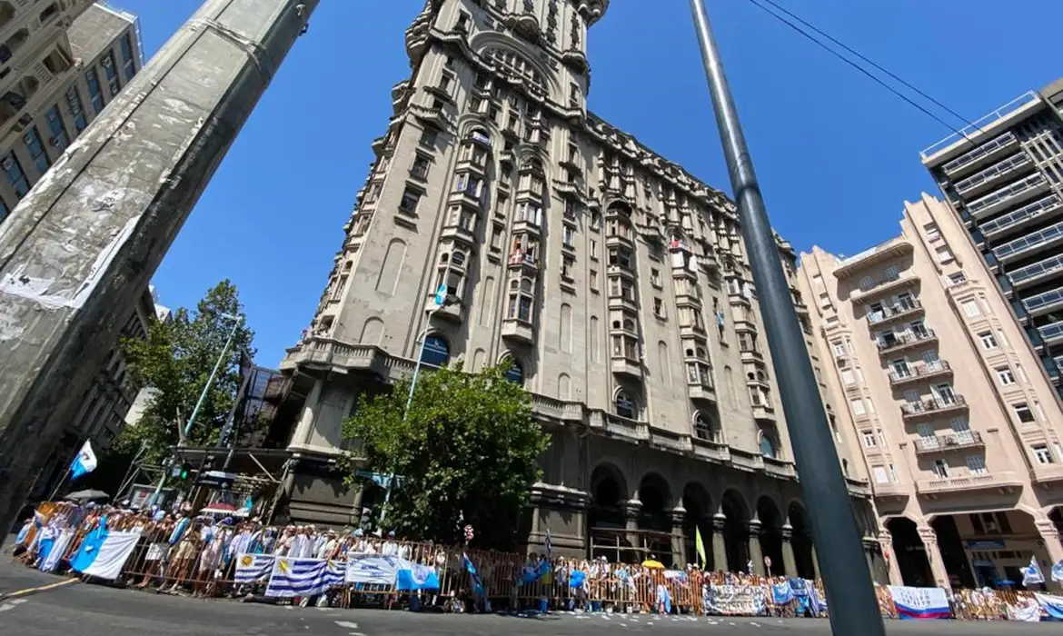 eleicoes_uruguai_0103200051