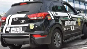 mulher-foi-presa-pela-policia-civil-de-sc-1602163765083_v2_900x506.jpg