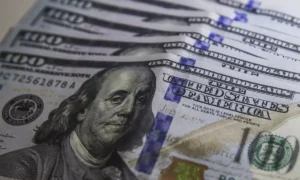 dolar_moeda_0803221211-1-1