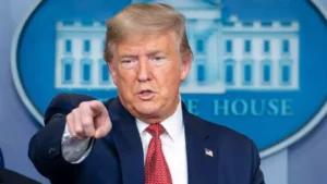 TRUMP-CASA-BRANCA