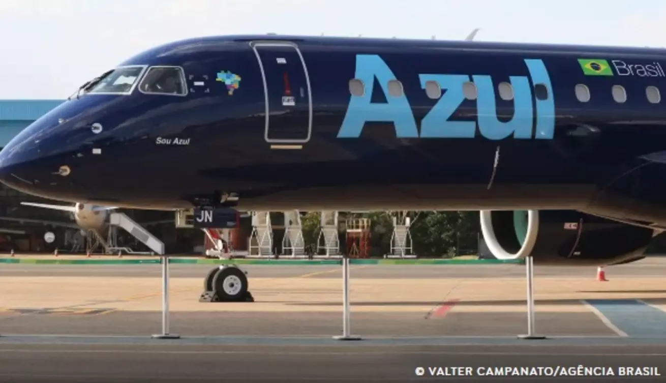 azul