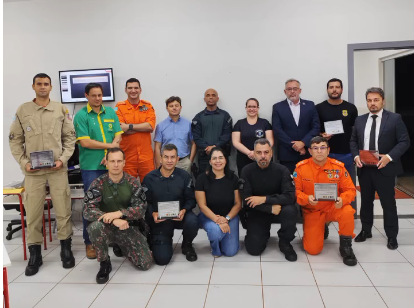 Captura de tela 2025-03-12 220154