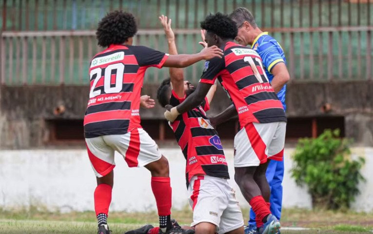 aguia-negra-e-punido-pelo-tjd-ms-por-injuria-racial-e-invasao-de-campo-1742554942704-thumb