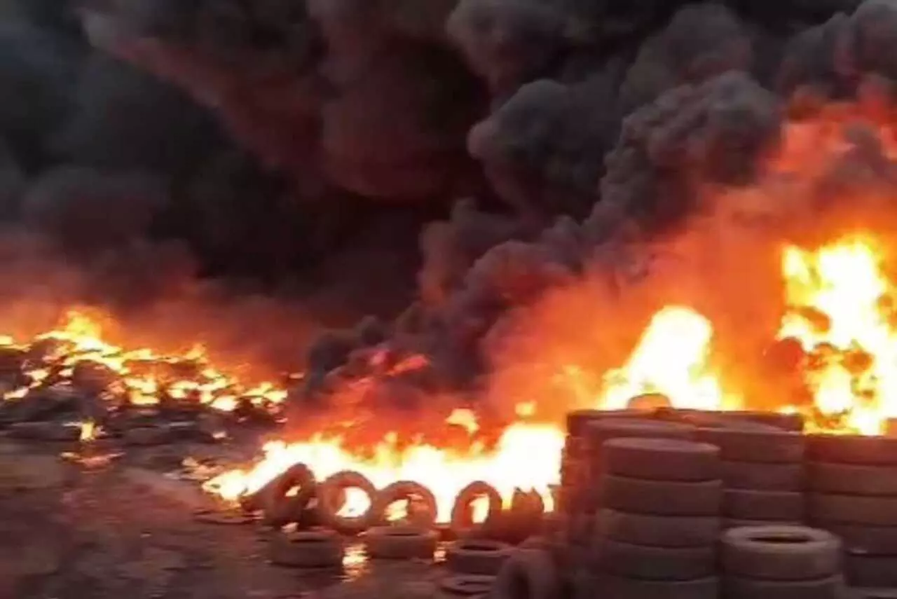Incendio-pneus-py