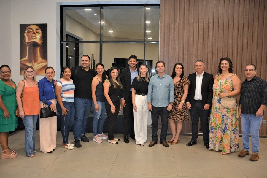 center_WhatsApp_Image_2025-05-21_at_22.15.23
