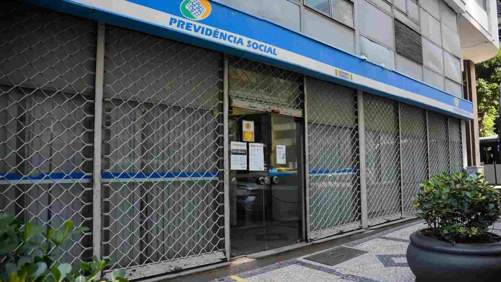 peritos-inss