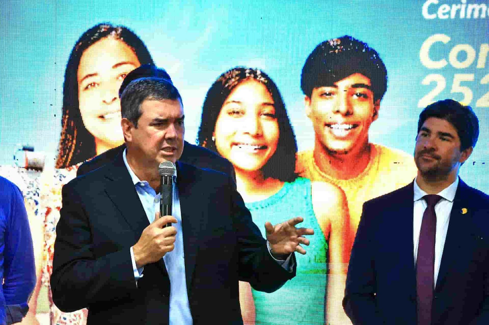 Contrato-de-assinatura-de-moradias-Nathalia-Alcantara-9