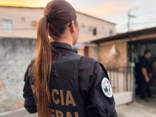 pf-apreende-material-de-abuso-sexual-infantil-que-era-compartilhado-ate-para-outros-paises-em-operacao-em-navirai-17520774136614-thumb