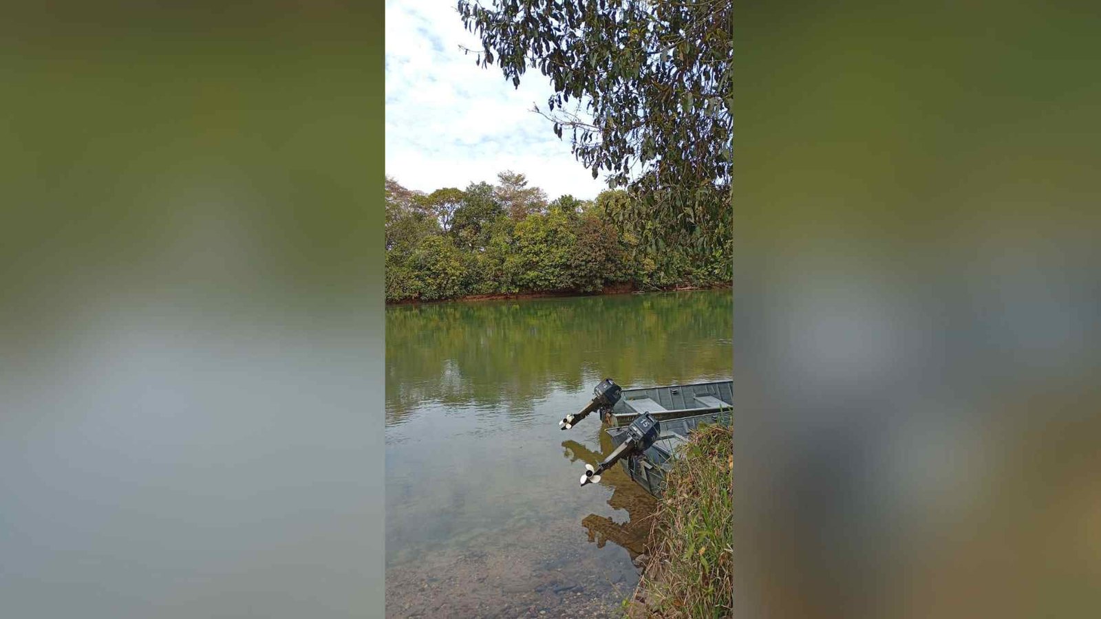 corpo-rio-verde-agua-clara