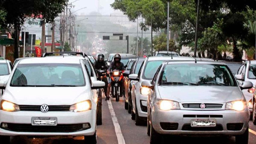 prazo-para-licenciamento-de-veiculos-com-placas-7-e-8-termina-na-sexta-175611762233-thumb
