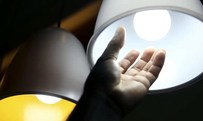gratuidade-em-conta-de-luz-para-baixa-renda-vai-a-sancao-presidencial-17582060801079-thumb