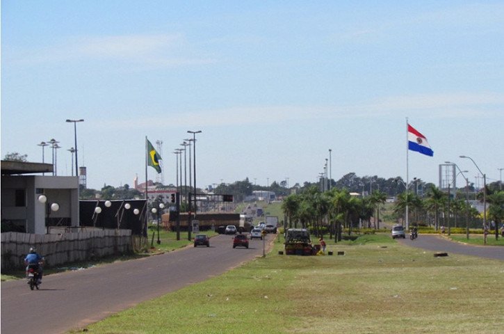 paraguai-e-argentina-reforcam-fronteiras-com-o-brasil-apos-megaoperacao-no-rio-17618538123506-thumb