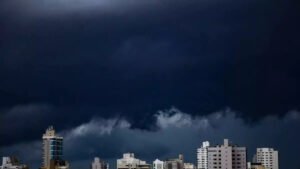 tempestade-arquivo-chuva