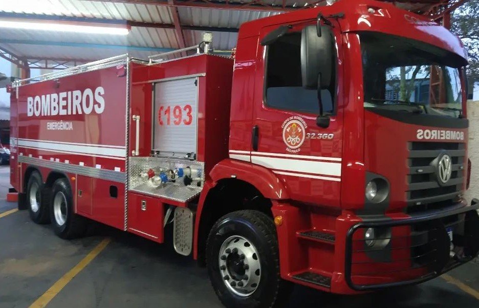 BOMBEIRO-2