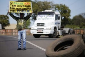 caminhoes_rodovia7-1024x682