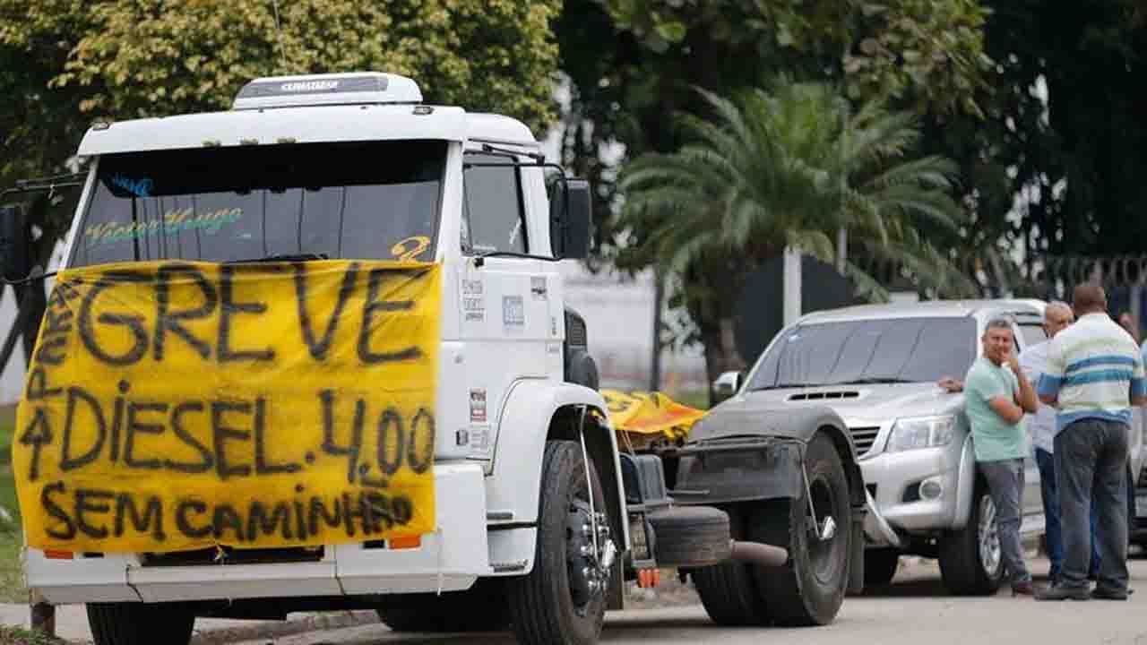 greve-caminhoneiros-2018-arq
