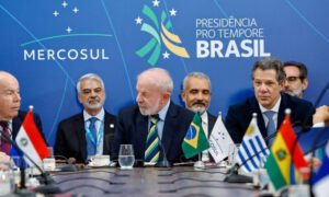 lula-alerta-no-mercosul-para-risco-de-guerra-na-america-do-sul-diante-de-ameaca-militar-dos-eua-a-venezuela-17662489785473-thumb
