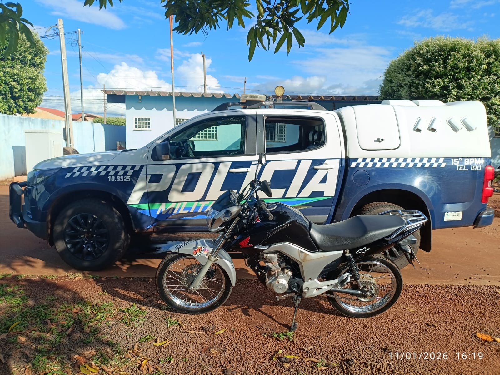 d25b7556-b4fb-4ade-ac31-cc013a089d1d