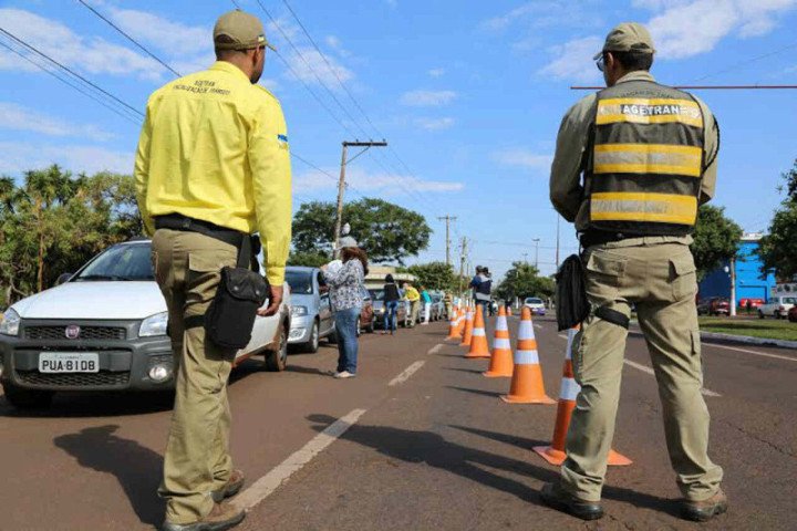 detran-ms-divulga-nova-lista-com-mais-de-33-mil-motoristas-punidos-17679613003763-thumb