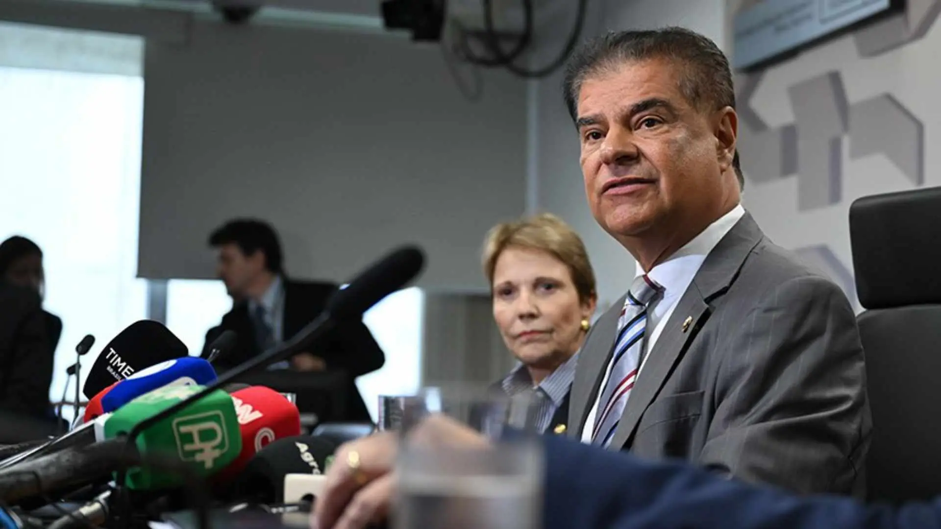 senado-acordo-nelsinho.jpg