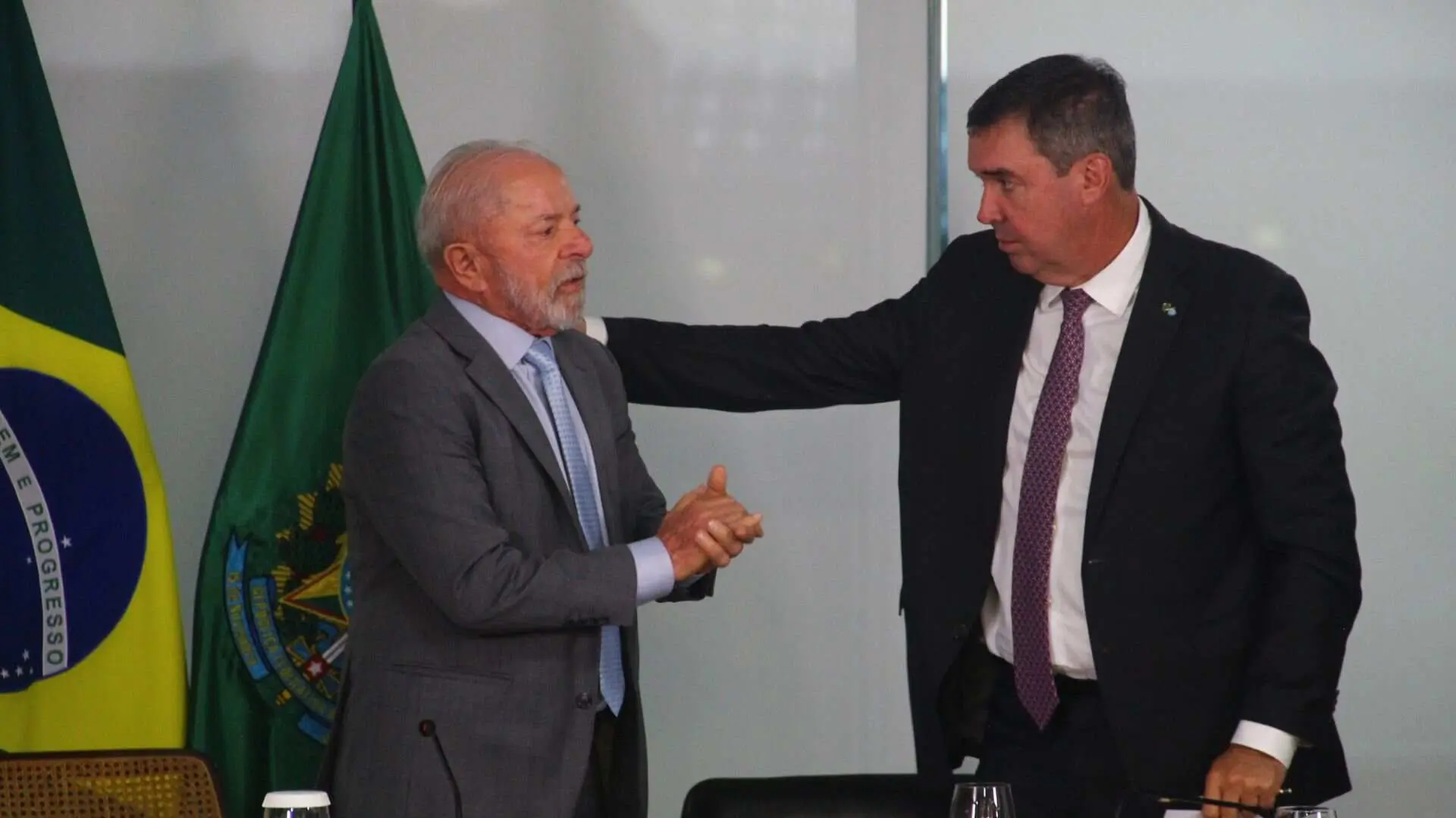 Lula-e-Riedel_Foto-Vinicios-Araujo.jpg