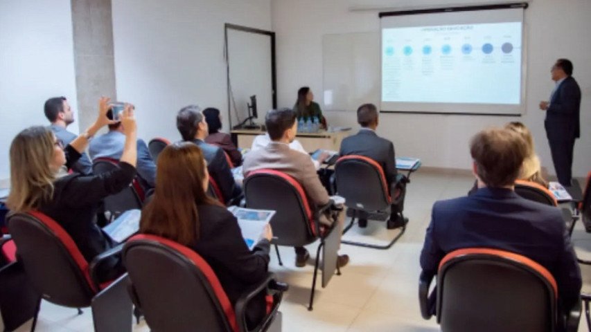 tce-ms-apresenta-diagnostico-da-educacao-e-aponta-desafios-em-escolas-de-18-municipios-17762017233451-thumb