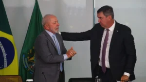 Lula-e-Riedel_Foto-Vinicios-Araujo.jpg